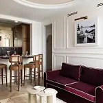 Porte Maillot - Luxe